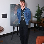 Filename=2255706710_l.jpg
Filesize=985KiB
Dimensions=1366x2048
Date added=Jan 23, 2026 2255706710_l.jpg